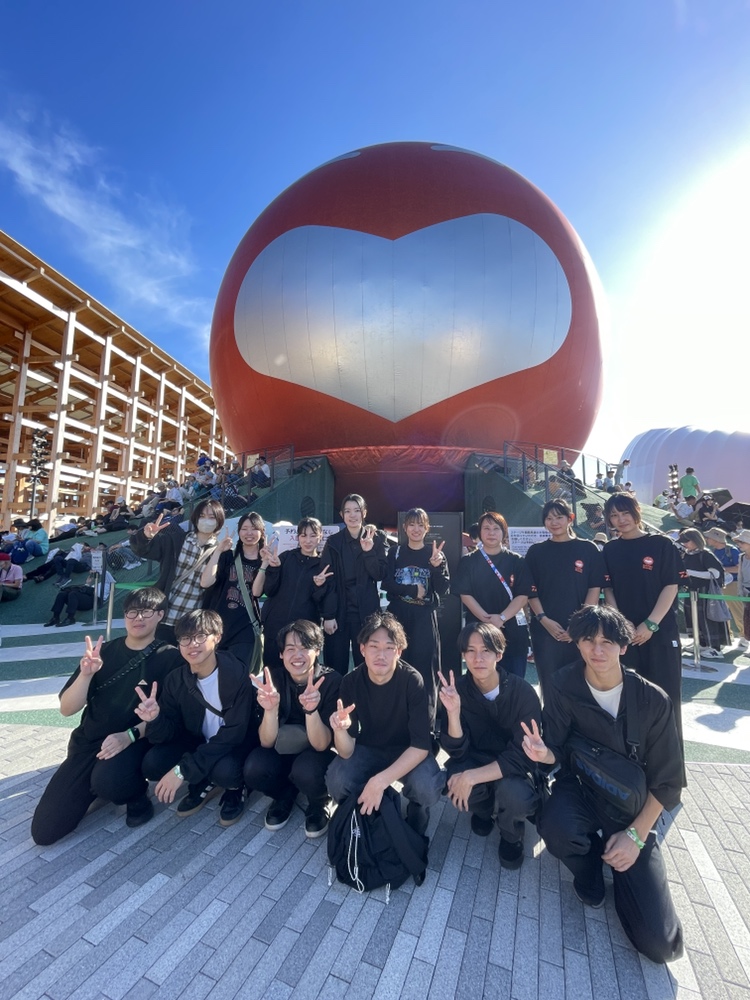 学生の方々がよしもとwaraii myraii館へ見学に来られました。